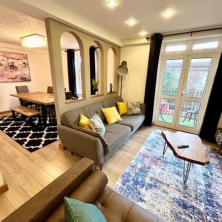 סאות'המפטון Spacious 3 Bedroom Apartment Close To Marina, 2 Parking Spaces, Kingsize Or Single Beds מראה חיצוני תמונה